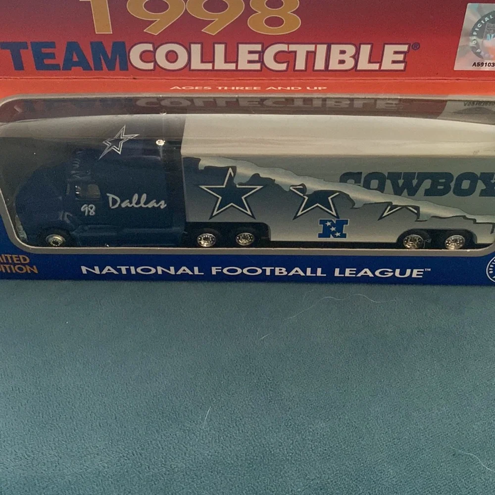 NFL Bundle - Picture 3 of 8